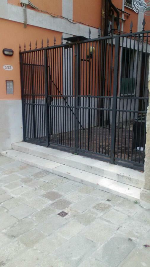 Ca' Salute Apartment Wenecja Zewnętrze zdjęcie